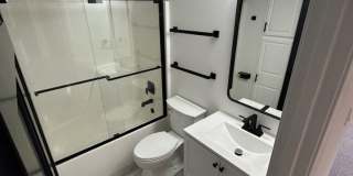 5 Bed 4 Bath Home fenced yard Gallery 22