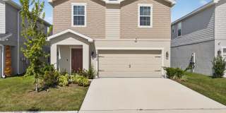 Spacious 4bed - With Amenities! Gallery 1