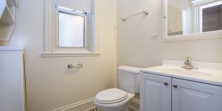 5706-10 S. Blackstone Ave Gallery 4