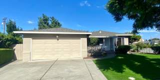 Single level 3 Bedroom Home on a Spacious Corner Lot! Single level 3 Bedroom Home on a Spacious Corner Lot! Gallery 1