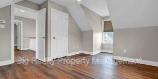 364 Prospect St Gallery 45