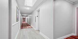 Longwood Manor Gallery 15