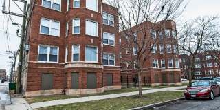 8152 S Evans East Chatham Apartments Gallery 10