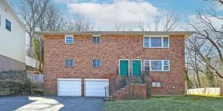 8 Harbor Hill Road Gallery 1