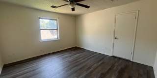 Union Schools-Peters Elementary, 4 bedroom, 2 bath, 2 car garage. Gallery 22