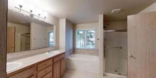 Clean Home with Lots of space ready to be your Home! Gallery 3