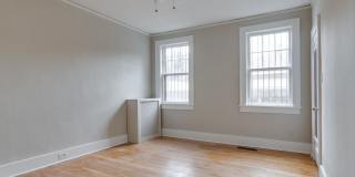 Charming 3BR/1B Conveniently Located Near Rhodes College! Gallery 14