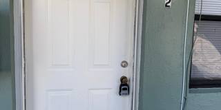 1273 W 34th Street Gallery 1