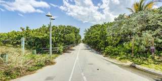 309 Oak St Gallery 22