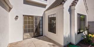 Renovated 2bed x 2.5bath Townhouse with Private Patio & 2-Car Garage Gallery 25