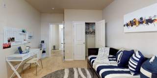 Silvana Oaks Gallery 21