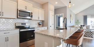 Pet Friendly Three Bedroom! Gallery 5