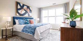 Hedges at Hawthorne Gallery 25