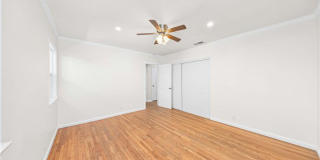 2074 Summit Avenue Gallery 3