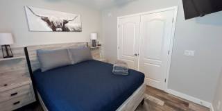 MONTHLY - MID-TERM, Beautiful fully furnished 4-bedroom, 2.5-bath home located near downtown Gilbert! MONTHLY - MID-TERM, Beautiful fully furnished 4-bedroom, 2.5-bath home located near downtown Gilbert! Gallery 15