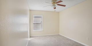 2346 ADAMS LAKE Boulevard Gallery 25