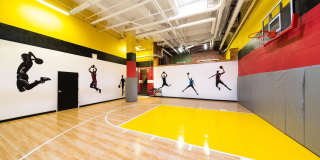 301 N CHARLES Street Gallery 32