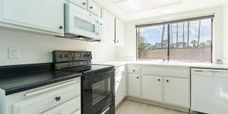 2420 Los Coyotes Drive Gallery 1