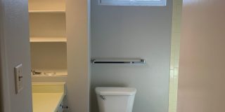 2 BEDROOM, 2 BATHROOM, 2 BONUS ROOM SINGLE FAMILY HOME Gallery 15