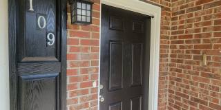 3 Bedroom, 2 Bathroom Rental With Garage Gallery 3