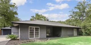 3 Bedroom House in Walnut Hills Gallery 12