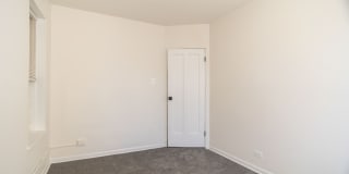 6405 N Hamilton Avenue Gallery 10