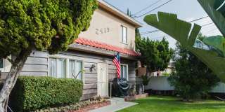 2419 Rockefeller Lane Gallery 7