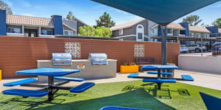 Allanza at the Lakes Gallery 20