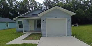 3 BR 2 BA home for small town living Gallery 1