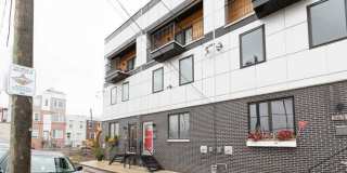 Modern New Luxury Apartment Fishtown Gallery 20