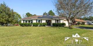 Beautifully Renovated Brick Home in a Quiet, Established Neighborhood Gallery 1