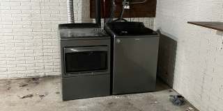 3 Bd Townhome Gallery 18