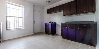 330 N Pine Gallery 4