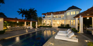 718 N Rodeo Dr Gallery 1