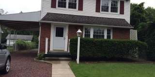 104 UNIVERSITY Boulevard Gallery 1