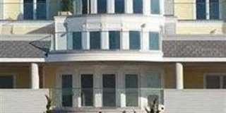 433 Main Street Gallery 1