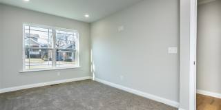 652 N Kansas Street Gallery 6