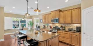 3 Bedroom 3 Bathroom Pool Home Gallery 17