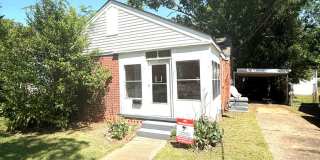 ** 3 bed 1 bath located close to downtown ** Call 334-366-9198 to schedule a self-showing Gallery 1