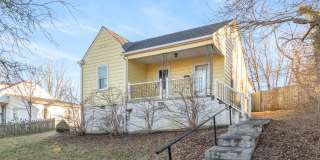 2 Bed / 1 Bath Bungalow. Dog Friendly. Fenced Yard. Gallery 1