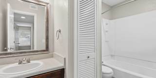The Hamilton Premier Apartments Gallery 13