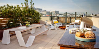 2175 Market Gallery 17