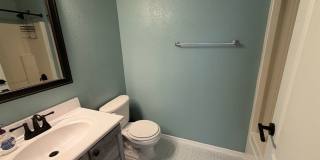Cozy Home for Rent in East Mesa! **NEW FLOORING THROUGHOUT** Gallery 21