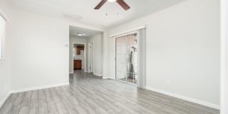 744 W Coolidge Street Gallery 7