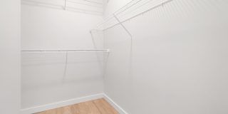 Crossline Gallery 25