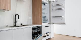 The Samson Gallery 247