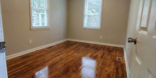 Three Bedroom, One Bath Gallery 1