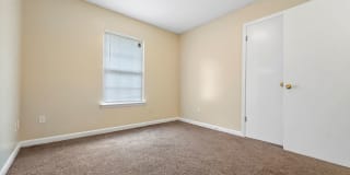 Creekside Meadows Apartment Gallery 6
