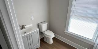 2002 Sayles Boulevard Gallery 6