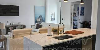 1 NW 8th Terrace 1 NW 8th Terrace Gallery 7